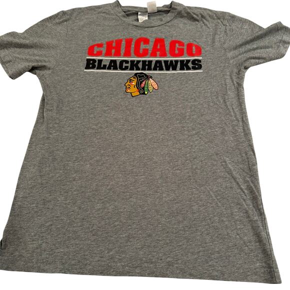 Chicago Blackhawks T Shirt - Picture 1 of 5